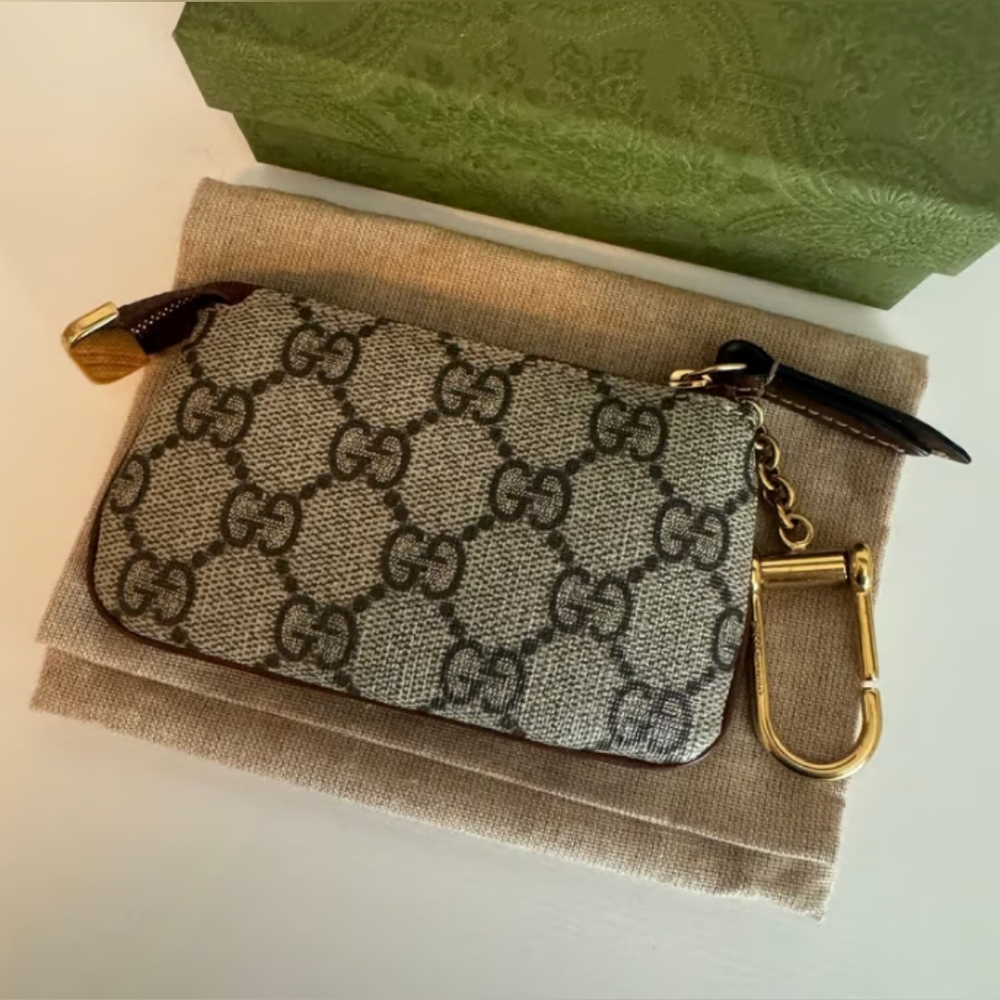 Gucci GG Supreme Key Holder